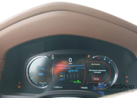 2016 Cadillac Escalade Platinum z USA, uszkodzony, nr VIN 1GYS4DKJXGR368471